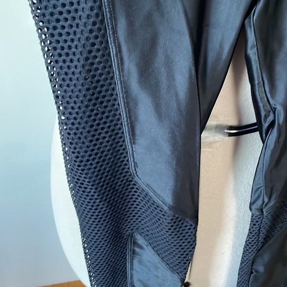 KORAL Women’s High Rise Mesh Side Panel Leggings Color-Black Size- Medium NWOT - Picture 15 of 15